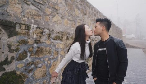 Lộ ảnh hậu hôn nhân của cô dâu “vàng đeo trĩu cổ” ở Nam Định