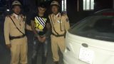 CSGT chặn nhóm người nghi dùng ôtô bắt giữ thanh niên quê Nam Định