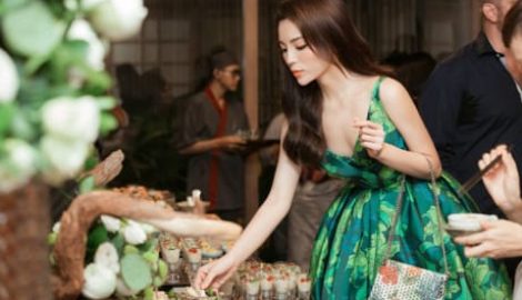 Hoa hậu Kỳ Duyên xinh như công chúa, rạng rỡ xuất hiện trong sự kiện