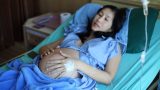 Tâm sự nhói lòng của mẹ bầu dự sinh đúng dịp Tết
