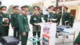 Nam Định : Người chế tạo máy đo thân nhiệt, rửa tay sát khuẩn không tiếp xúc