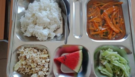 Nam Định triển khai dự án bữa ăn học đường