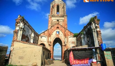 Ngắm nhà thờ bị biển nuốt chửng có 1-0-2 tại Nam Định