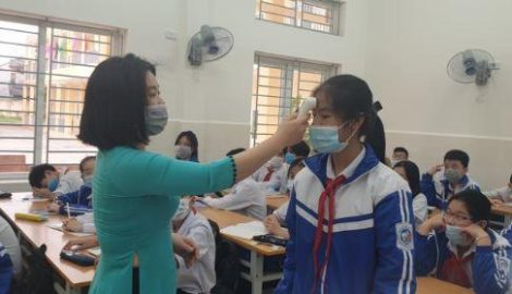 Hàng nghìn học sinh Hải Phòng khẩn cấp nghỉ học để truy vết phòng dịch CoVid-19