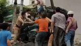 Đưa ô tô đi cân tải trọng sau tai nạn, tài xế t‌ử von‌g, thiếu tá công an bị thương