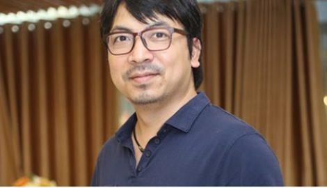 “Giáo sư Xoay” quê Nᴀᴍ Định, Đinh Tiến Dũng thay thế Phan Đăng dẫn “Ai là triệu phú”