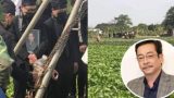Hình ảnh cuối cùng trước khi chôn cất thi hài NSND Hoàng Dũng ở quê nhà: Con trai ôm chặt di ảnh, tiễn cha về với đất mẹ
