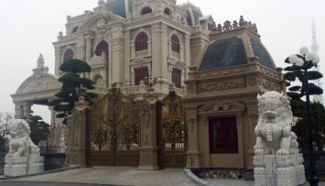 Choáng với biệt thự trăm tỷ của đại gia ngành dệt Nam Định