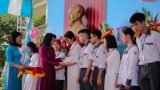 Phó Chủ tịch nước Đặng Thị Ngọc Thịnh dự khai giảng năm học mới tại Trường THPT chuyên Lê Hồng Phong
