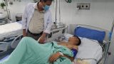 Hỗn chiến trong quán nhậu, nam thanh niên bị bắn 13 phát đạn hoa cải suýt chết
